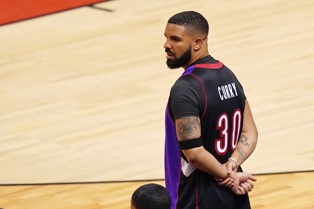 Drake歌词泄露疑似diss德罗赞：为什么我们会相信你能带队夺冠？